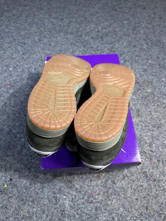 Nike Dunk SB Pro B Low Sequoia Sneakers Size 11 / New main image 6